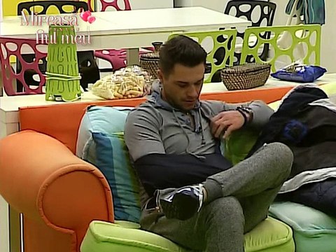 marinica...venirea baietilor in casa fetelor..printisorii la masa 2015-02-09 19-16-15-577