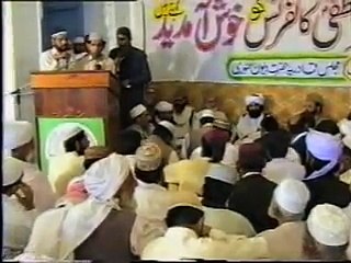 Dargah Dewaan-E-Huzoori - Mehfil of Hazrat Pir Syed Naseeruddin naseer R.A - Episode 9 Part 1 of 2