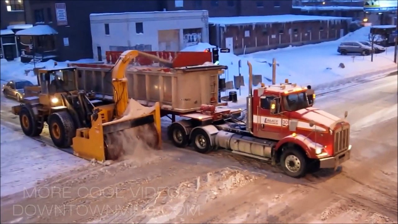 This snow cleaning system needs to be everywhere