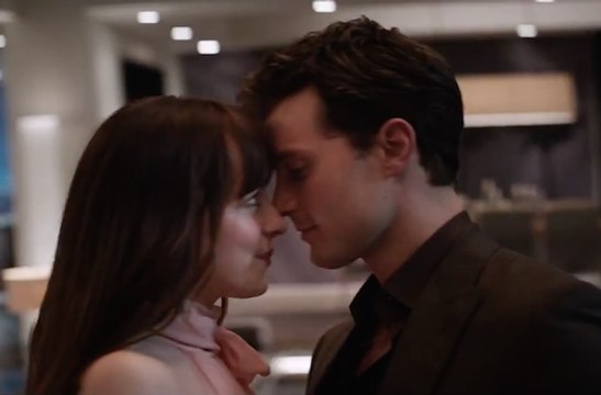 Bande-annonce : 50 Nuances de Grey - Teaser (13) VO