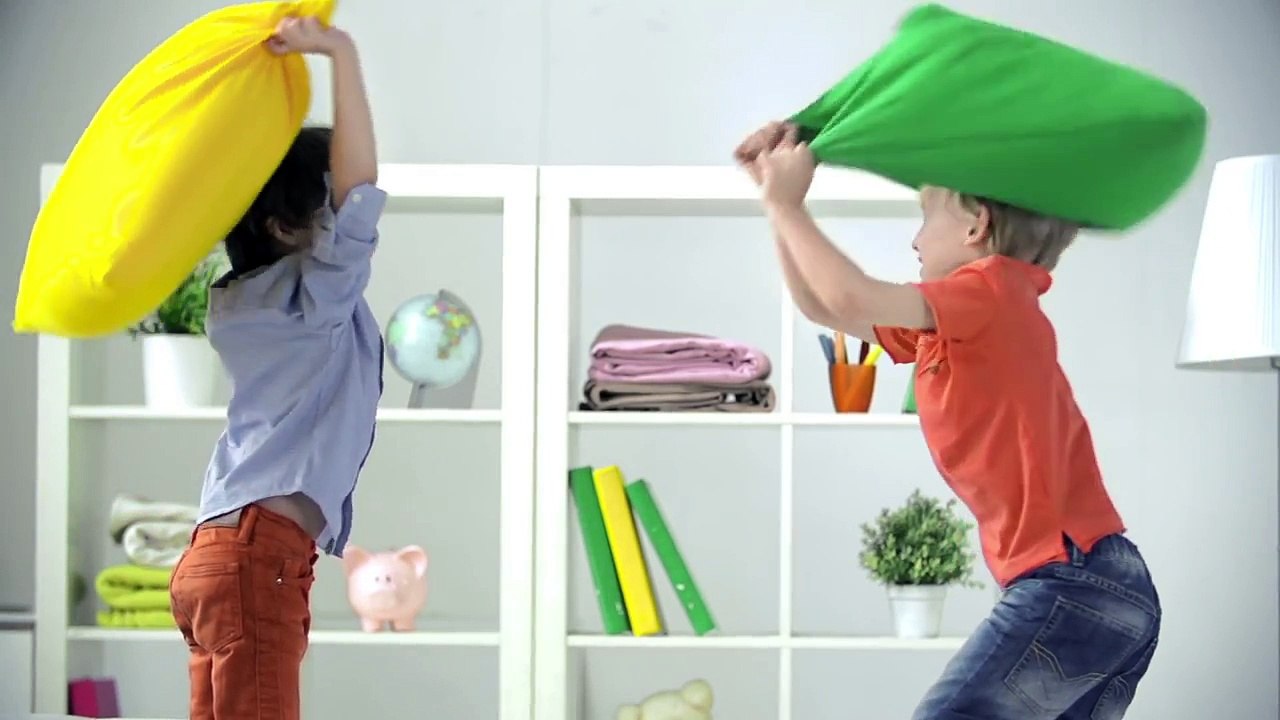 Social Engage slowmo