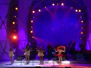 Beyoncé - Proud mary (Rolling On The River) - In Honor of Tina Tuner (Low)