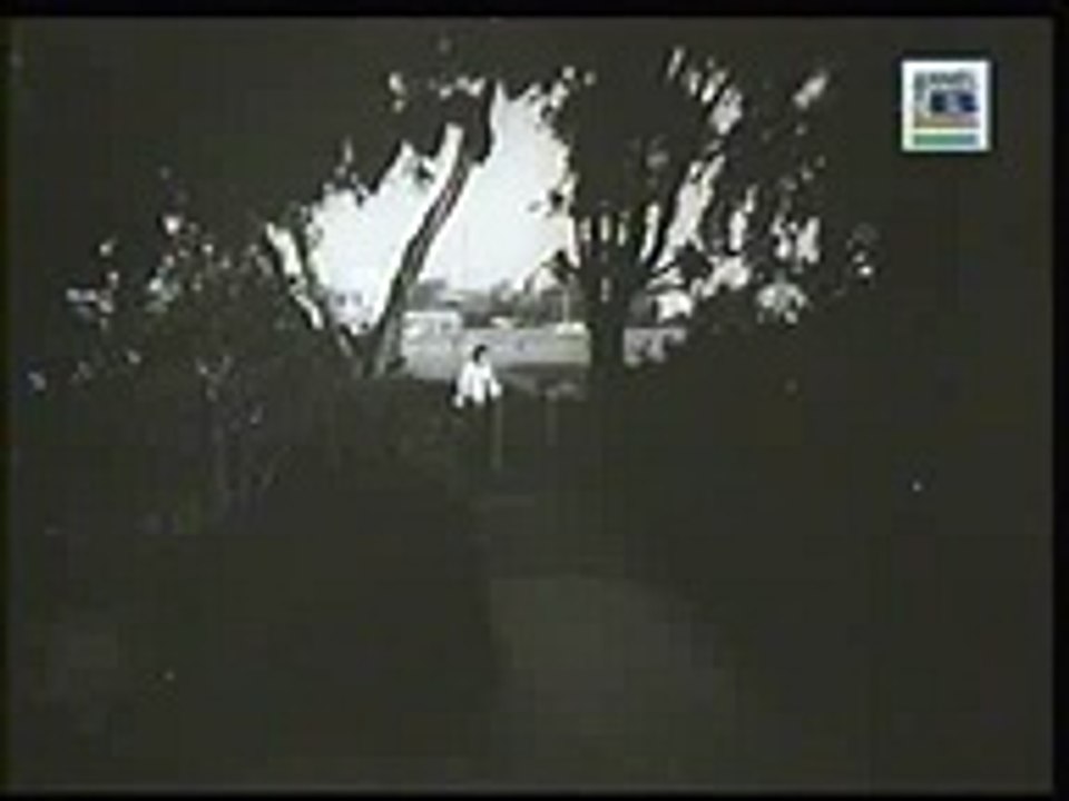 Tobu Mone Rekho - Rabindra Sangeet from bengali movie AGNISWAR