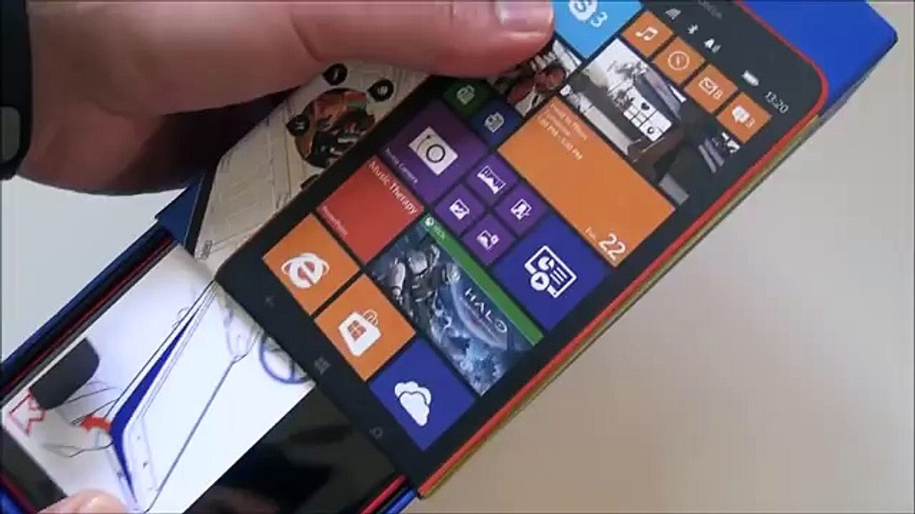 Nokia Lumia 1320 Hands on and First Impressions