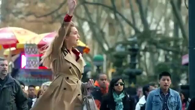 Simit Sarayı New York - Arda Turan,Burcu Esmersoy ve Camille Desbos Reklamı