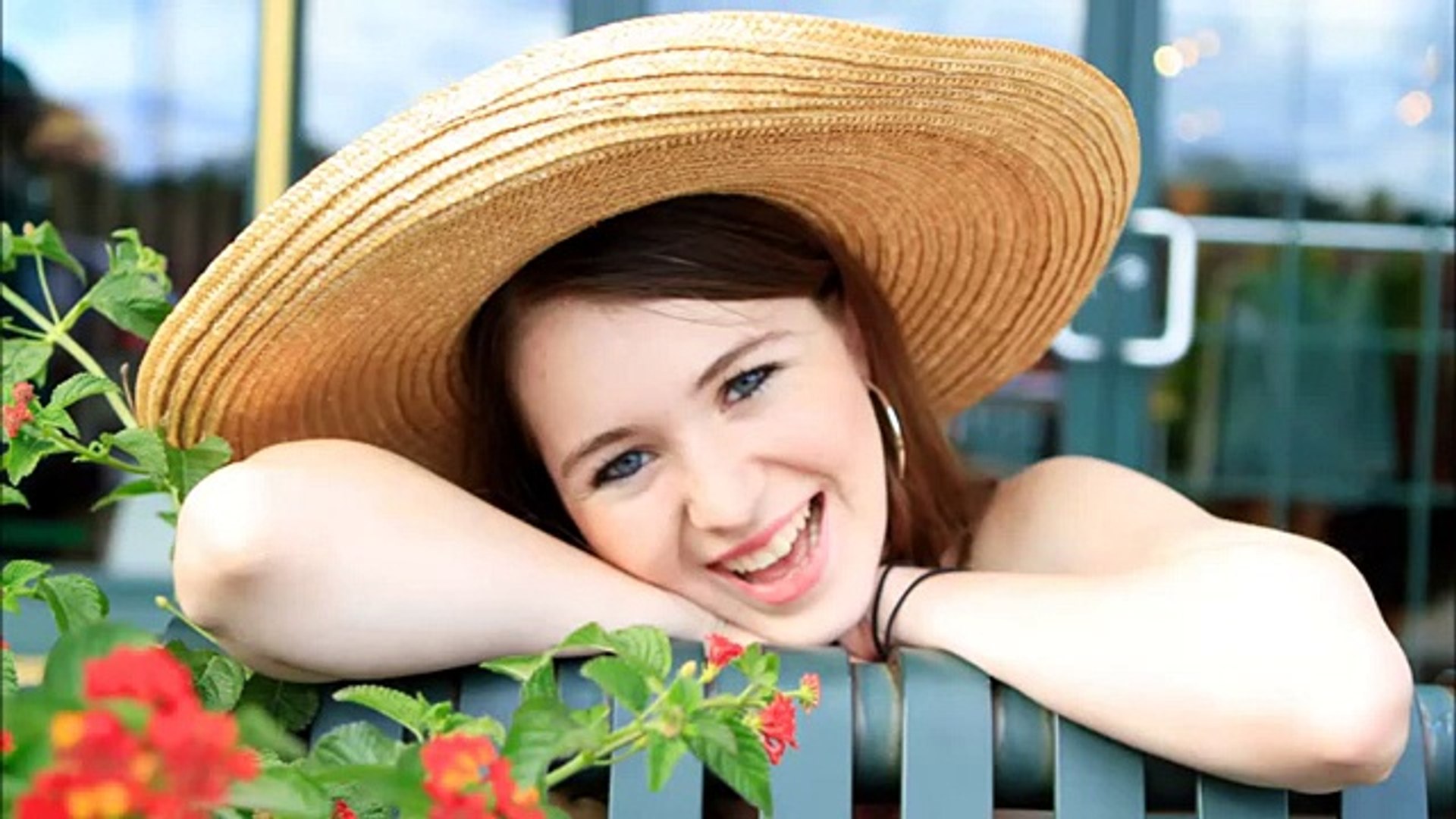 ⁣Irish women| Fashion Show | usa Fashion | us Fashion Show | girls Fashion Show | nice show | romanti