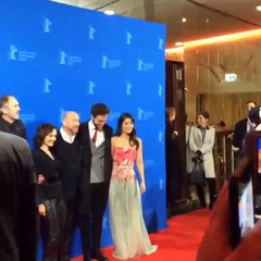 Fan #2 Рremiere Red Carpet #Life PhotoCall