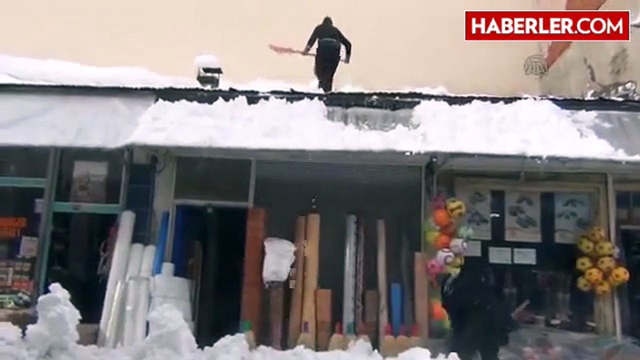 Okullar Tatil Edildi