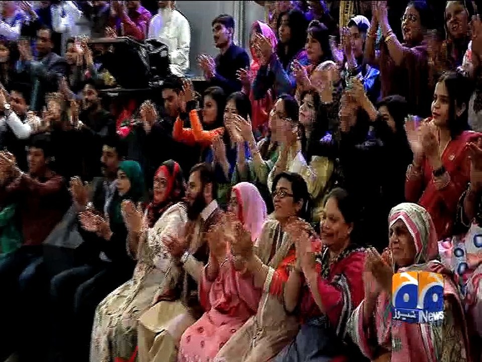 فلم اسٹار میرا نے ماضی کی کوتاہیوں پر توبہ کرلی