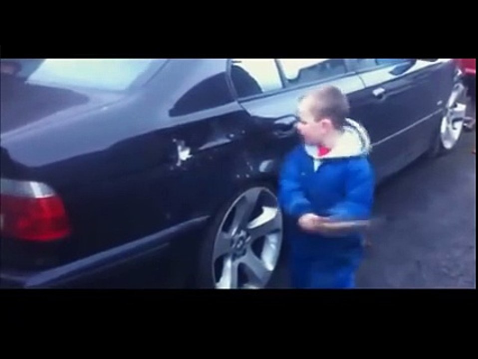 Pek BMW Sevmeyen Çocuk