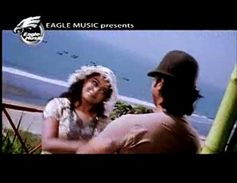 Bangla Hot Movie Song Riaz & Purnima- Ei jibon ta boro beshi choto mone hoy