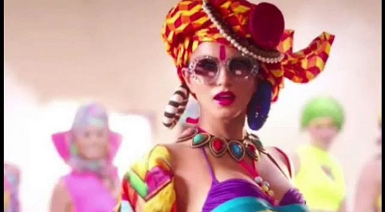 Meri Desi Look -HD song Ek Paheli Leela Songs 2015