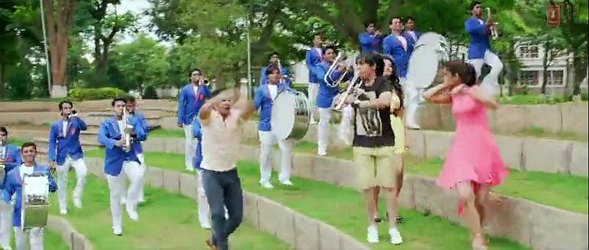 Palat-Tera Hero Idhar Hai- Full Video Song - Main Tera Hero - Arijit Singh - Varun Dhawan -