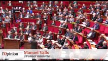 Manuel Valls cible le FN et vise l'UMP