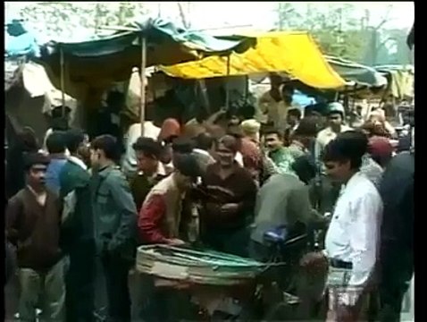 (15) شیشہ کھانے والا انسان یقین نہیں آ رہا تو آپ خود...