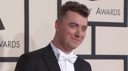 Video herunterladen: Sam Smith Celebrated His Grammys Win With Fast Food & Family