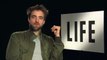 Robert Pattinson Short Interview-Speaks - 'Buonasera amici di Sky'-Italian- Sky Cine News Press Junket  'Life' 10/02/2015