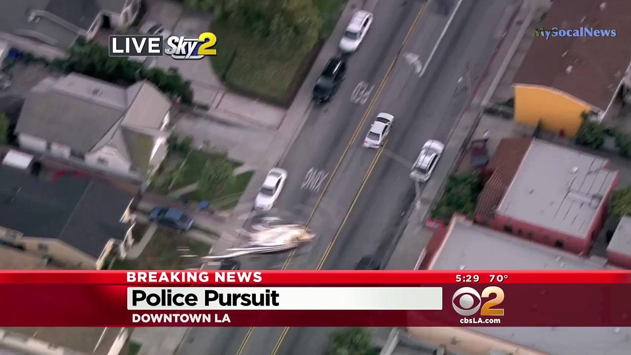 Police Pursuit - Carjacking Los Angeles (Full)
