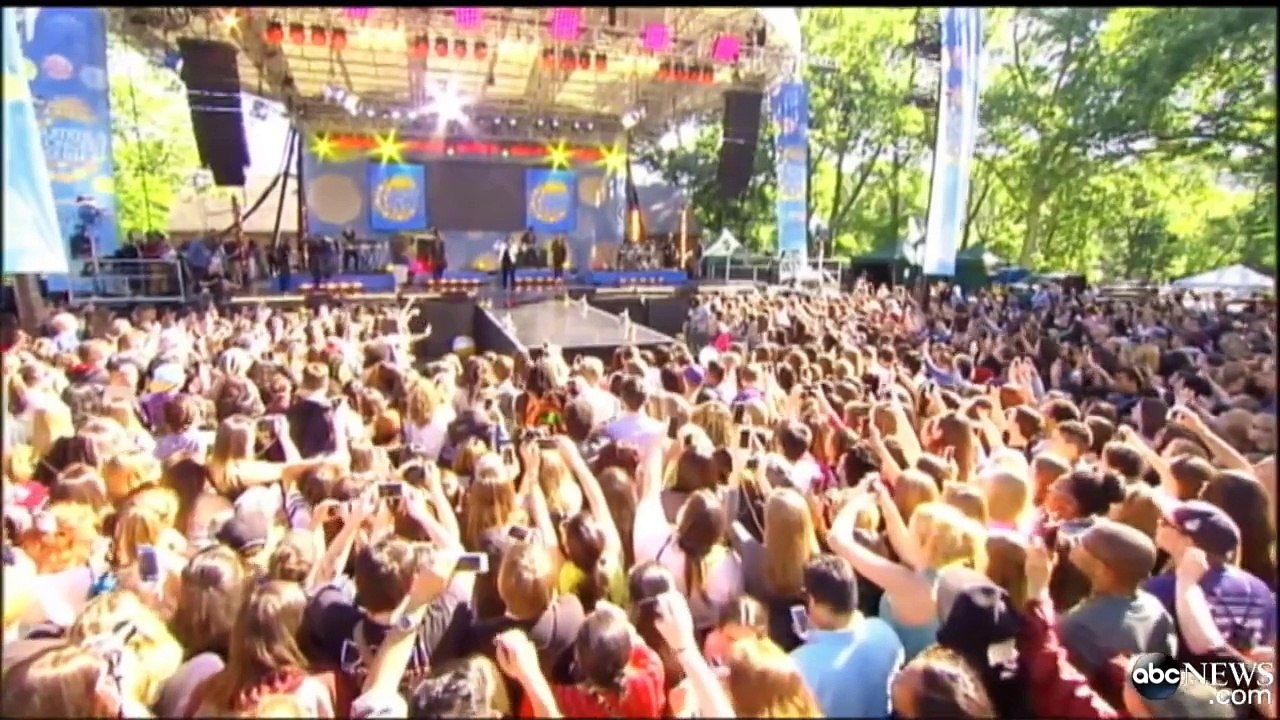 Demi_Lovato Nightingale Live