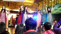 Awesome Dance Pakistani Lahore Wedding Dance Party 4_2