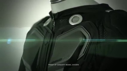 Presentan nuevo traje que permite sentir los efectos del videojuego