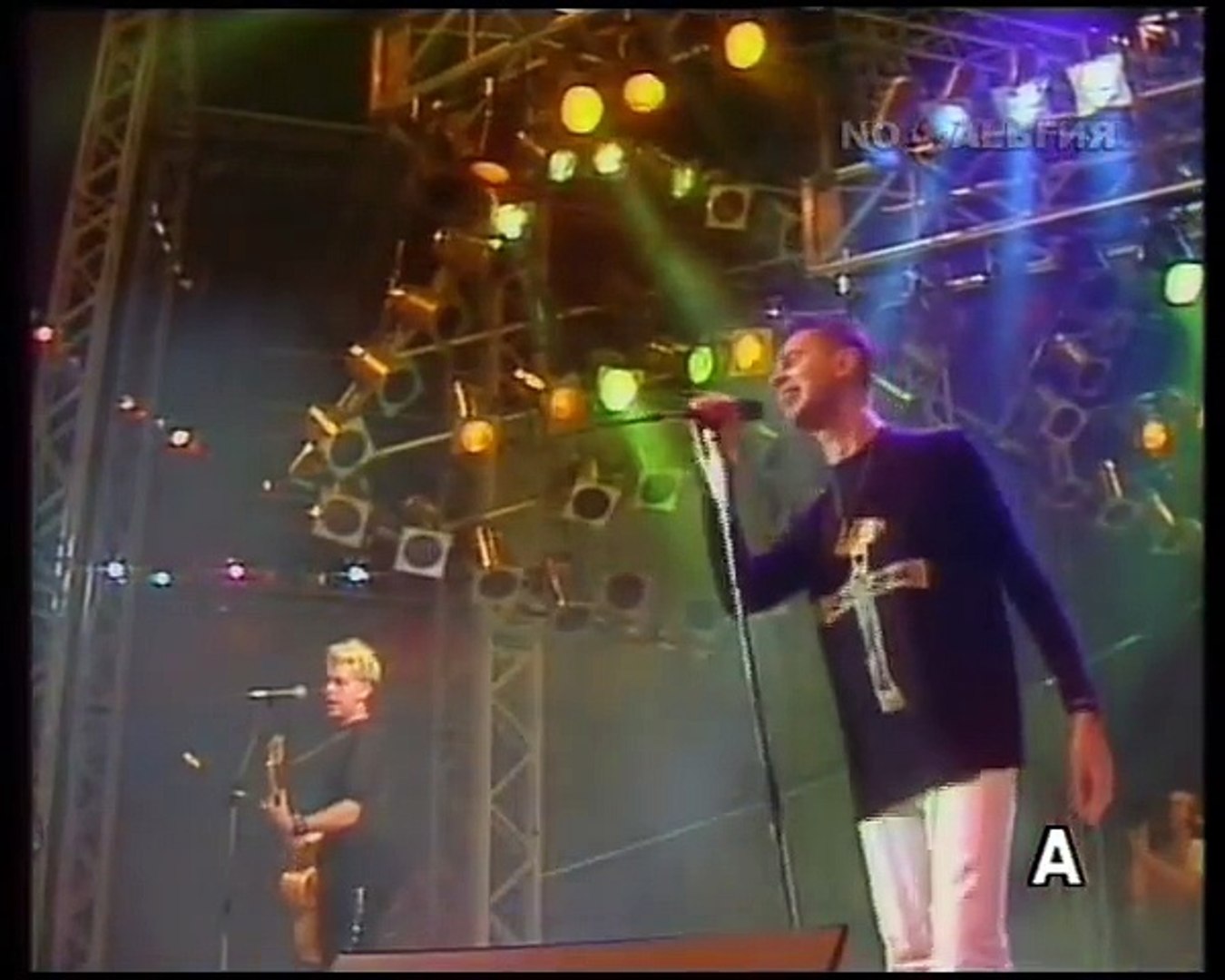 vulkansk umoral indsprøjte Depeche Mode - Enjoy The Silence - Peter's Pop Show 1989 - Vídeo Dailymotion