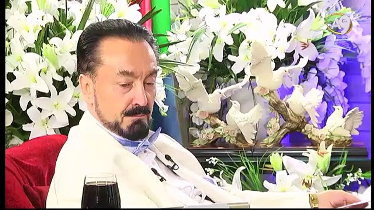 Dès la première déclaration du leader grecque Tsipras, la bourse Grecque s'est effondrée. Dans un proche avenir, la Grèce va entièrement sombrer