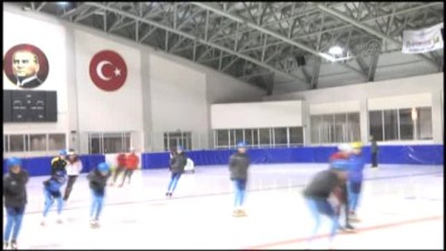 Kısa Kulvar Sürat Pateni Dünya Kupası'na Doğru