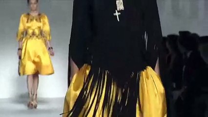 Moschino S-S12 fashion show