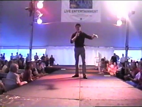 Dean Z sings 'Teddy Bear' Elvis Week 2008 video ANNA