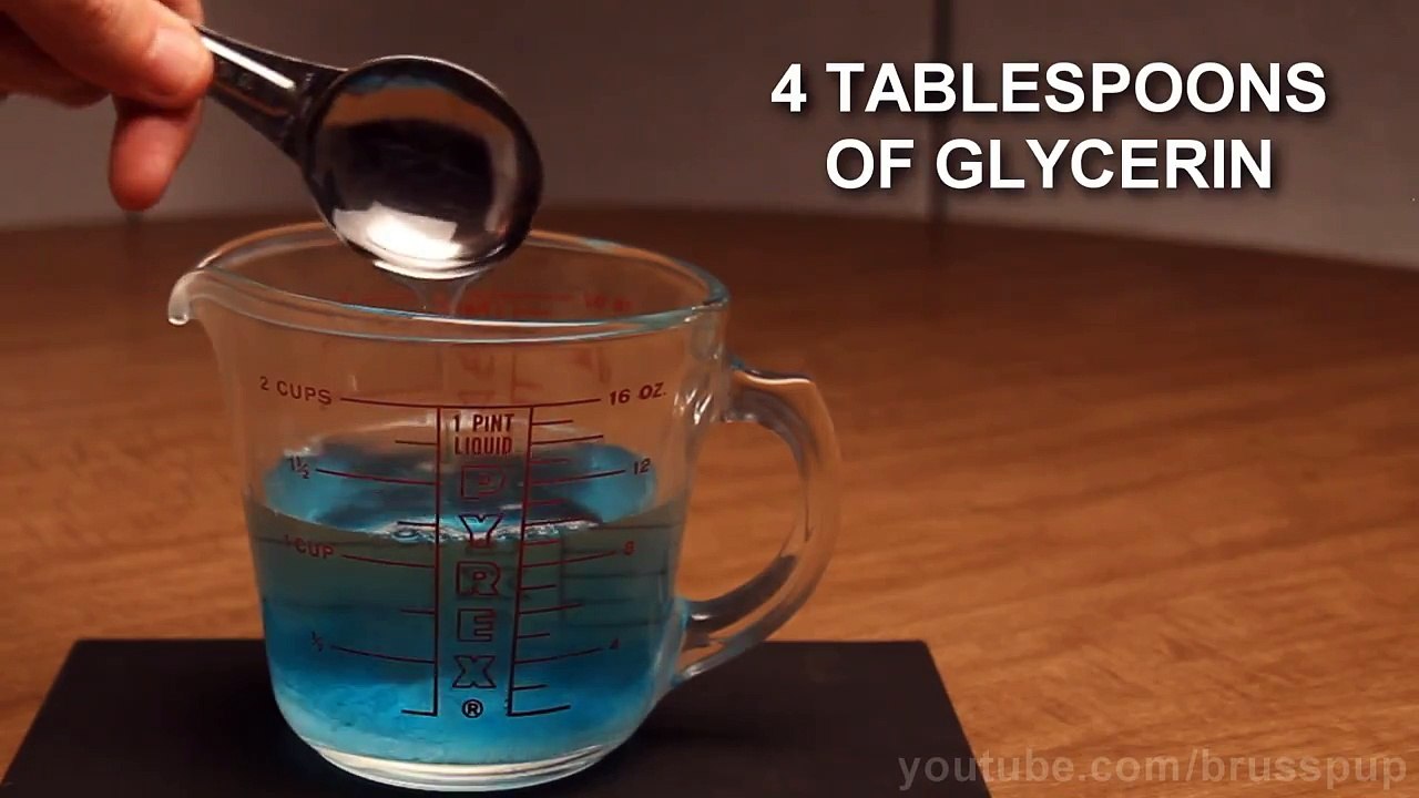 Giant Dry Ice Bubble Experiment!
