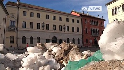 PROTESTE PER LA DISCARICA IN PIAZZA DUOMO