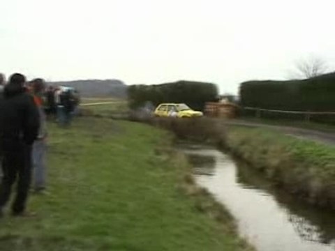 Vidéo rallye des marais 2007.