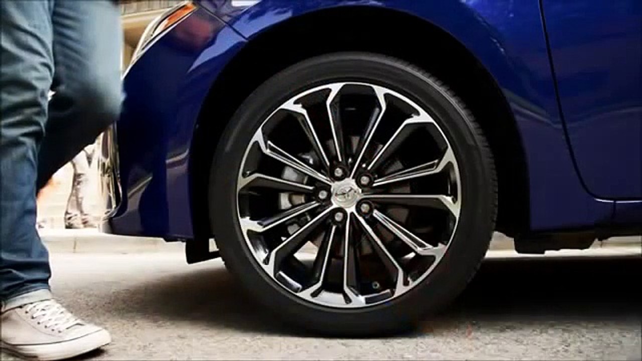 Giá xe altis 2014 – Liên hệ 0908.66.77.88