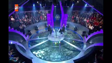Eski öğretim görevlisi ilk soruda elendi