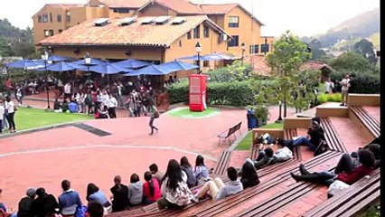 First Day of College.. Awesome Idea