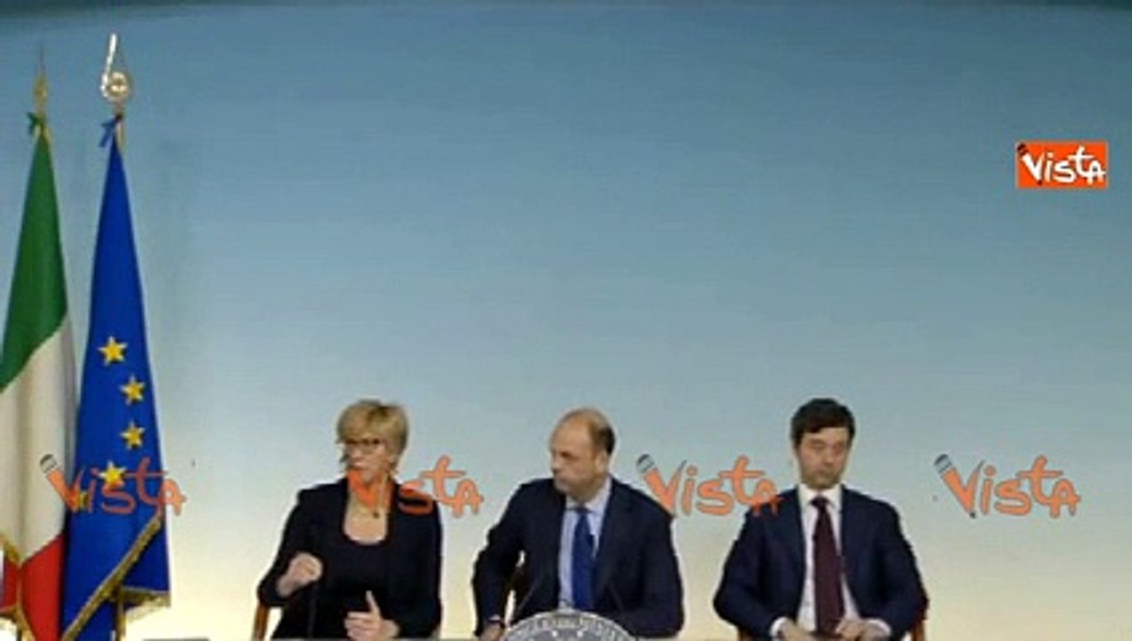 L'Italia torna in Iraq contro l'Isis: "Invieremo 500 uomini"