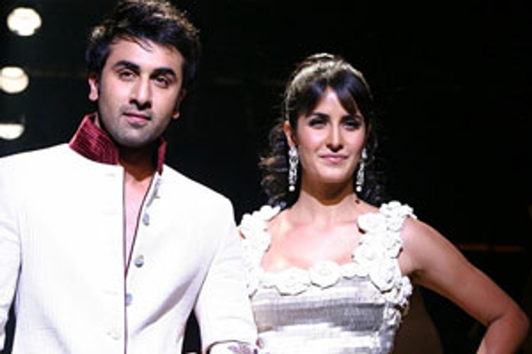 OMG! Kartina asked Ranbir to deny their engagement buzz