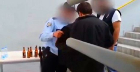 Çılgın Taraftar 22 Şişe Birayla Stada Girmeye Çalıştı