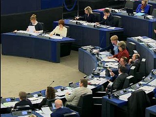 Philippe Lamberts: "la mise sous surveillance généralisée de la société n'est pas proportionnelle au but poursuivi"