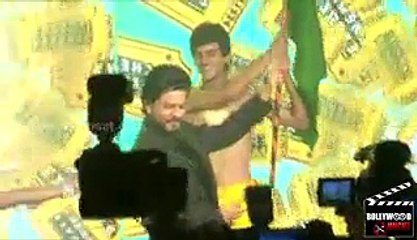 Shah Rukh & Varun Dhawan As Brothers In Rohit Shetty's Next - Video Dailymotion