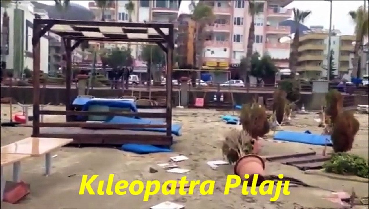 ALANYA Fırtına sonrası