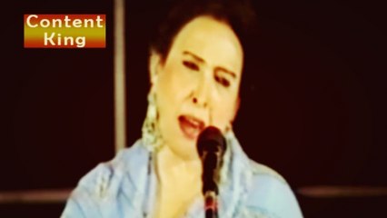 Iqbal Bano - Muddat Hui Hai Yar Ko Mehman Kiye Hue