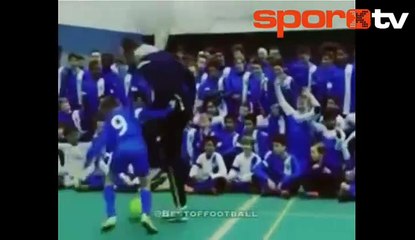 Ufacık çocuğa bu yapılır mı?