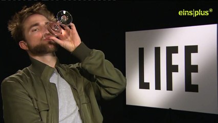 Robert Pattinson interview with EinsPlus Press Junket 'Life' 10/02/2015