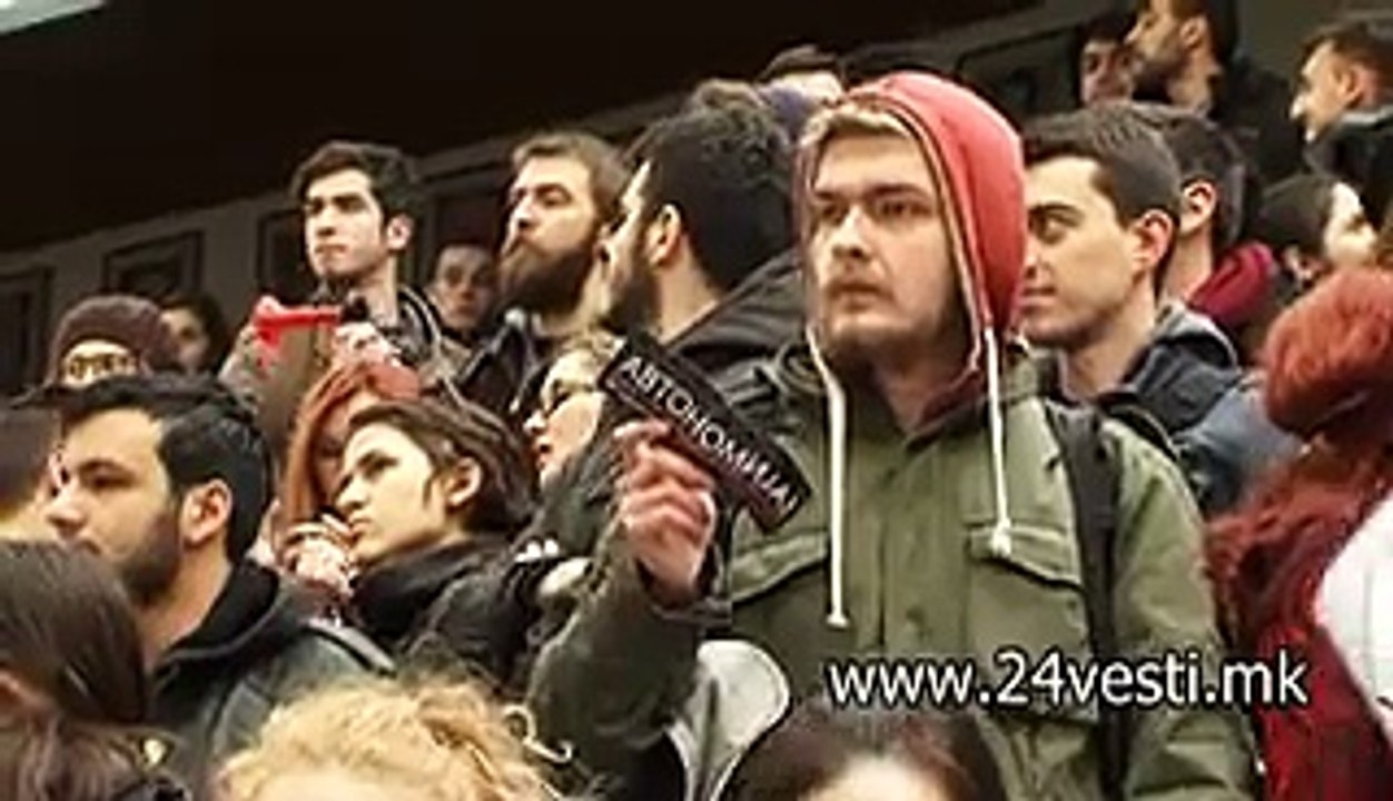 STUDENTSKIOT PLENUM GO OKUPIRA UNIVERZITETOT 11 02