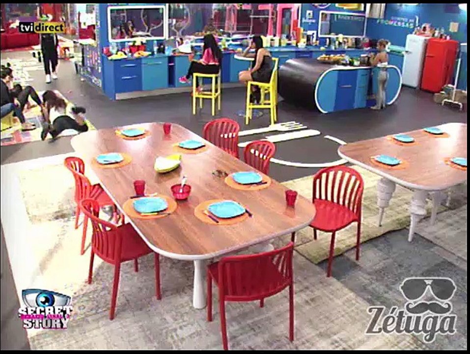 Wilson goza à força toda com a Sofia imitando a prestação dela na Casa