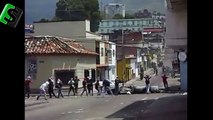 Estudiantes de la UCAT en Táchira ahuyentan a la GNB