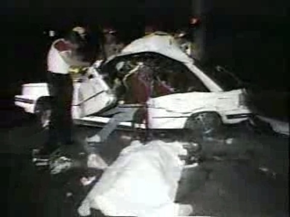 Motorcycle Crash - Bike & Car 1987 DIVX
