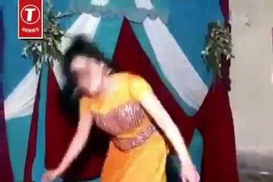 Dudh Makhna Di Pali - Cute Girl Mujra Dance
